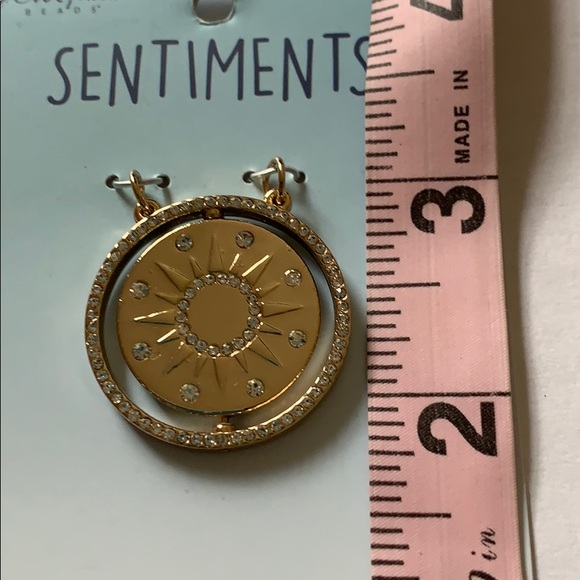 3/$10 NWT twisty pendant - Picture 3 of 5